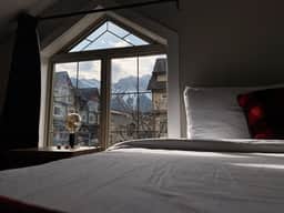 7-Bedroom Townhome with Pool & Banff Passes - Image 5