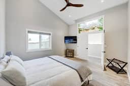 Brand NEW! Executive Mountain Home W/Stunning Views - Image 3
