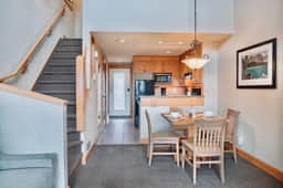 Condo w/Private HOT TUB & Mountain Views! - Image 3