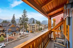 Lux Rooftop Suite in Banff w/ Hot Pools+Mtn Views - Image 5