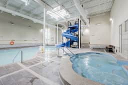 Mountain Getaway: Family & Groups Pool+Waterslide! - Image 3