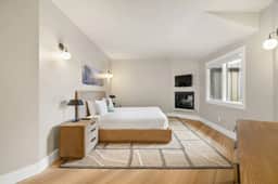 Near Banff: Fireplace, Pool & Hot Tub Access - Image 5
