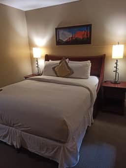 Stunning 2-BR Suite with Hot Tub & Mountain Views - Image 3
