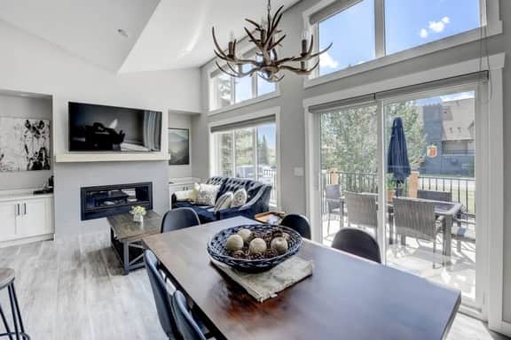 Brand NEW! Executive Mountain Home W/Stunning Views - Image 5