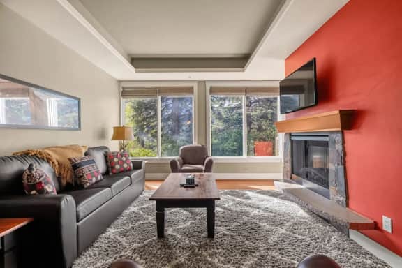 Canmore Rockies Getaway| 2BR + Resort Amenities - Image 3