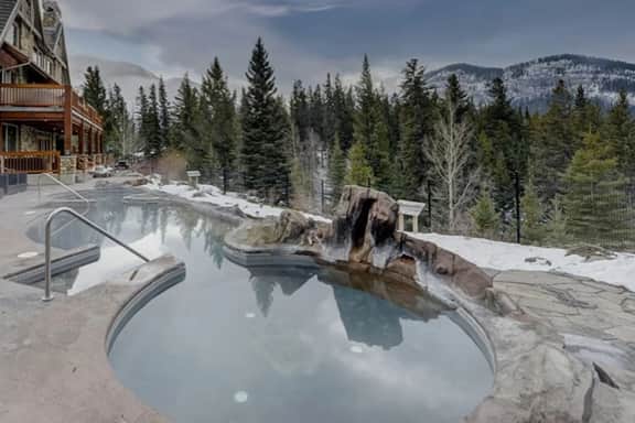 Mountain Condo w/3 BDRM & Hot Pools! - Image 3
