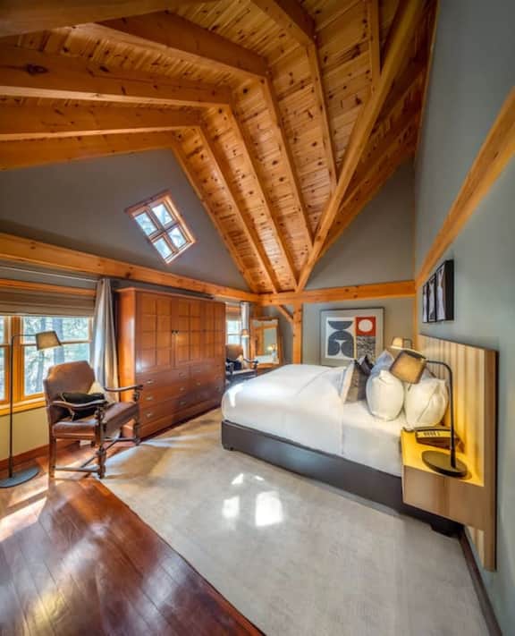 Prv Luxury Banff Hideaway - Family/Group + Hot Tub - Image 3