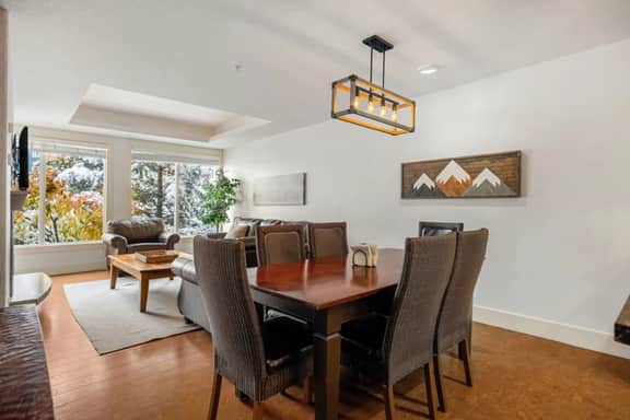 Rocky Mountain Retreat | Sleeps 6 • King + Queen - Image 5