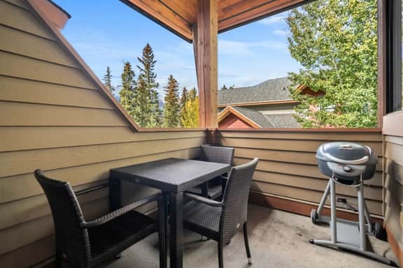 Stylish Rockies Escape | King Suite, Patio - Image 5