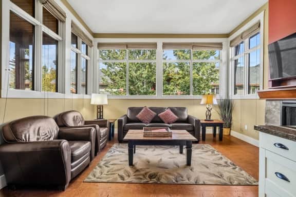 Stylish Rockies Escape | King Suite, Patio - Image 2