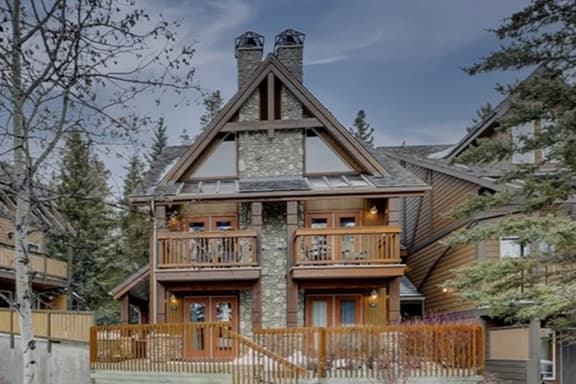EPIC Hot Pools w/MTN Views-Perfect for Families - Image 1