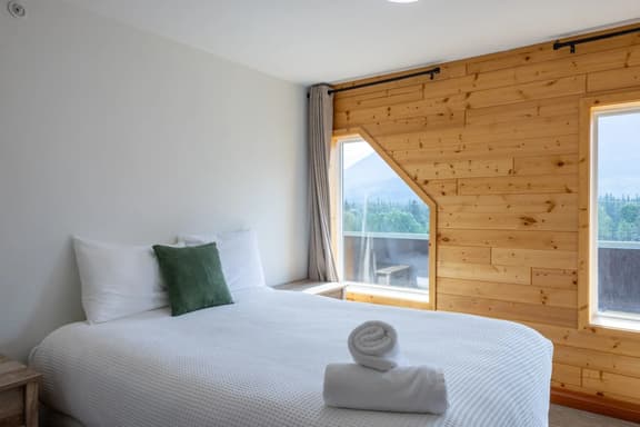 Suite 3 at The Gem | Modern 2BR | Sleeps 6 - Image 1